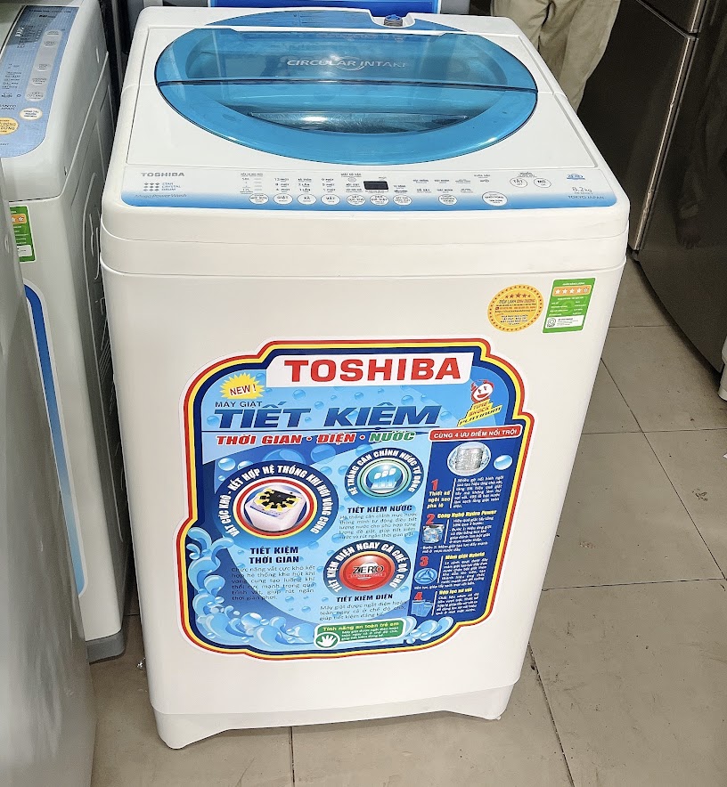 Máy giặt cũ Toshiba 8.2 kg AW-E920LV mới 95%
