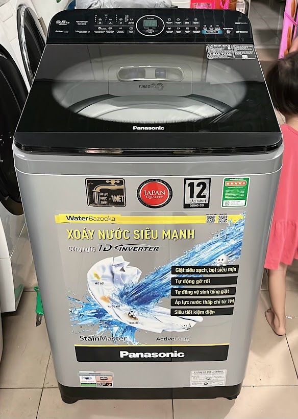 Máy giặt Panasonic Inverter 9.5 kg NA-FD95X1LRV mới 99%